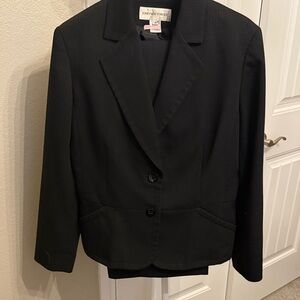Jones New York Women's Classic Black Suit Jacket